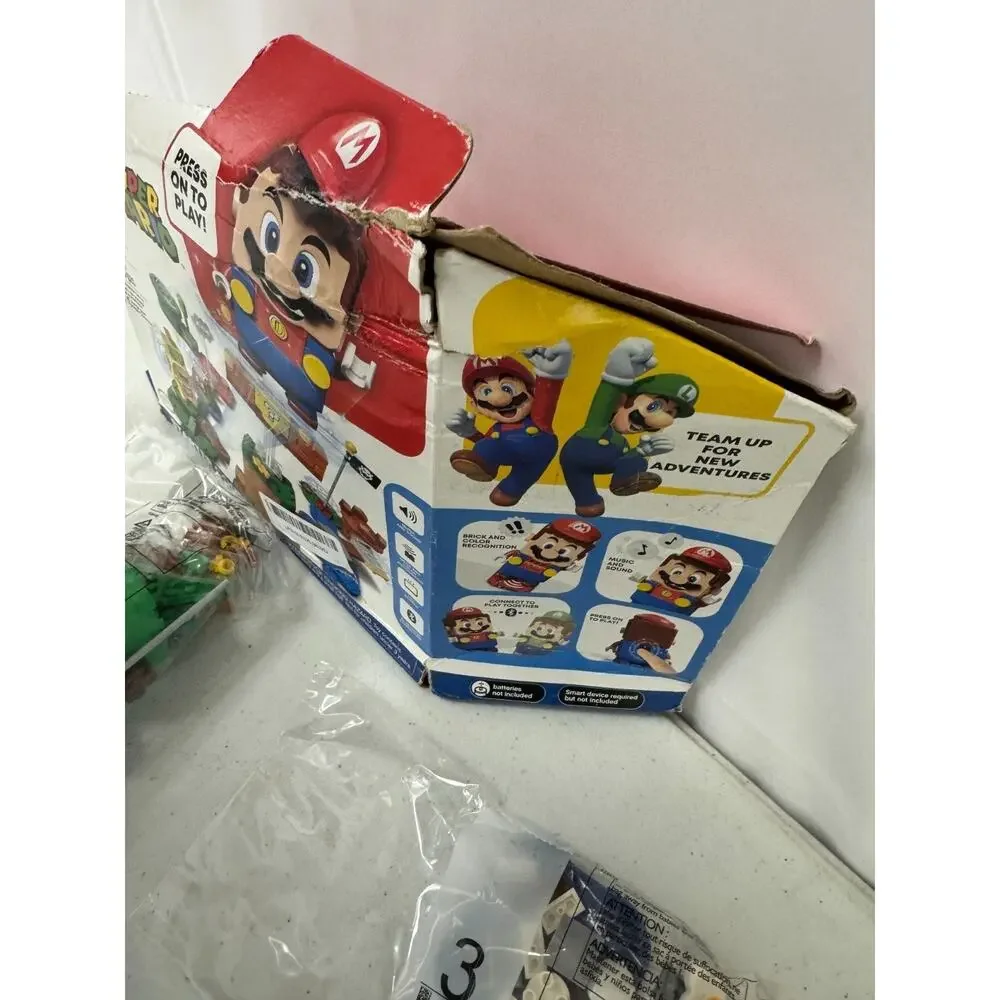 LEGO 71360 Super Mario Adventures w/ Mario 231 Pcs New Open Damaged Box NO MARIO